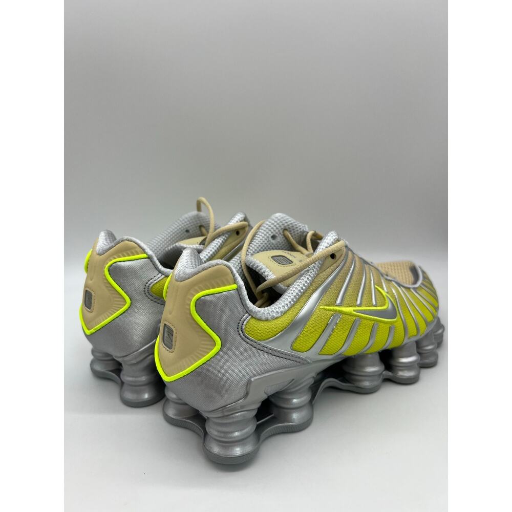 Nike Shox TL Fade Team Gold Women's Size 9 IH1336 700 New - Picture 6 of 16